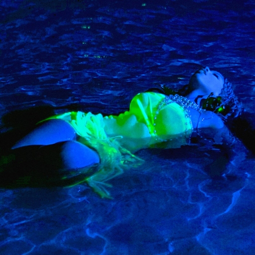 女人高潮一级A片一区二区
